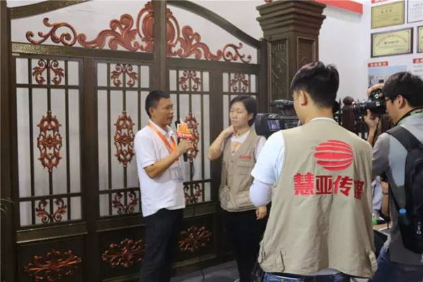跨时代臻品:建博会第三天,威斯顿展位进入白热化状态! 跨时代臻品:建博会第三天,威斯顿展位进入白热化状态!