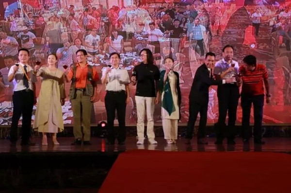 郡豪智能系统商业模式峰会暨华南区运营中心新产品发布会隆重召开! 郡豪智能系统商业模式峰会暨华南区运营中心新产品发布会隆重召开!