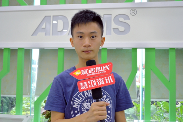 亚当斯，屹立中国26载