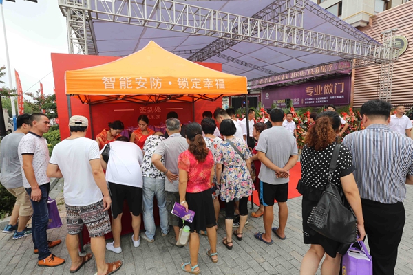 引爆齐鲁大地，辛乙堂烟台旗舰店盛大开业