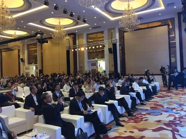 帘到家亮相首届中国产业互联网大会