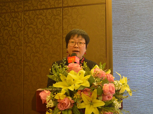中国首部定制家居专著由卡诺亚和华农合撰问世