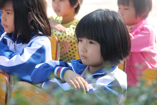 公益行|梦想读书站——恩平4所小学获捐价值逾12万元物资 公益行|梦想读书站——恩平4所小学获捐价值逾12万元物资