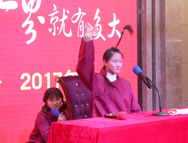 “安丰居之夜”精彩绽放南太湖——记安丰居家居2017年年会