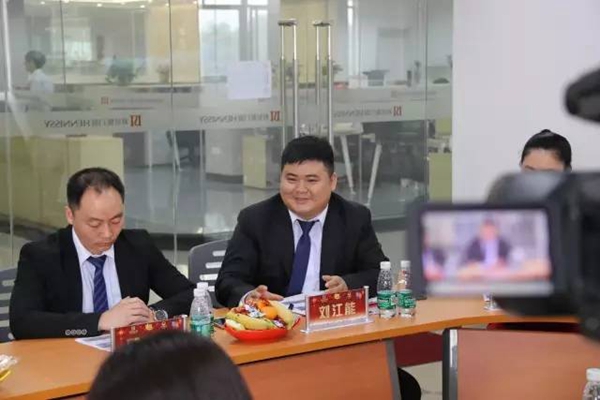 一路同行，感谢有你——轩尼斯门窗2017年度媒体交流会圆满完成 
