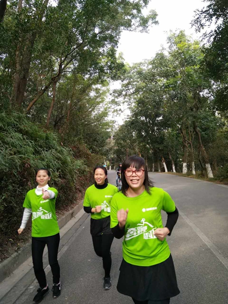 画美不看：奔跑吧！慧亚万米长跑庆元宵
