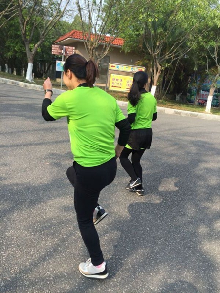 画美不看：奔跑吧！慧亚万米长跑庆元宵