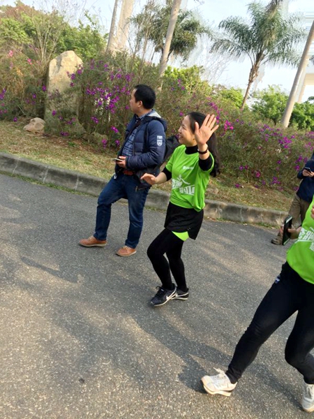 画美不看：奔跑吧！慧亚万米长跑庆元宵