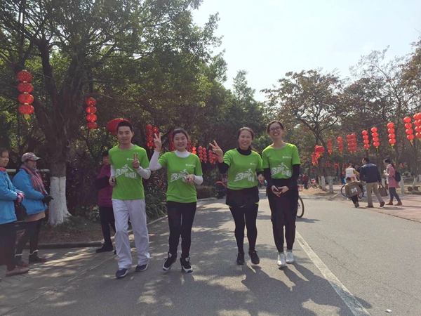 画美不看：奔跑吧！慧亚万米长跑庆元宵