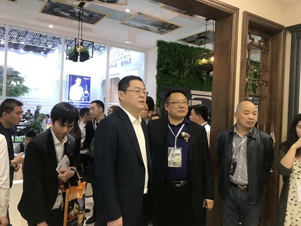 帝安姆全屋定制广州展首秀：联手国际品牌谋划新战略 首战告捷签下15位合伙人