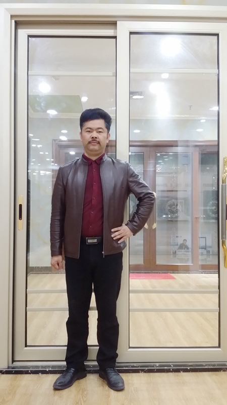 明星经销商:找准方向打品牌,欧诺门窗就做高端! 明星经销商:找准方向打品牌,欧诺门窗就做高端!