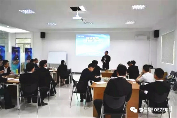 打造系统门窗专家培训,今天开学啦! 打造系统门窗专家培训,今天开学啦!