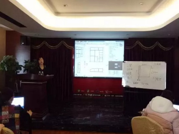 进无止境，內外兼修——新标家居2017年首场衣橱项目培训圆满结束
