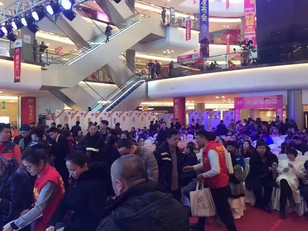 鑫迪木门哈尔滨店活动刷新奇迹，high翻冰城