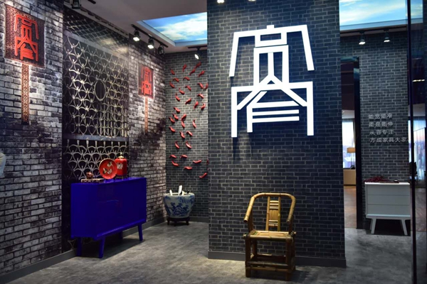 方寸之间，宽窄有度——品潮全屋定制家具惊艳亮相2017广州衣柜展