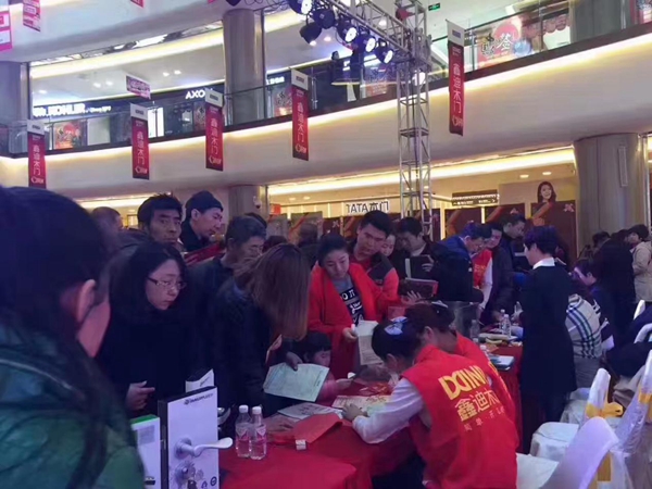 鑫迪木门哈尔滨店活动刷新奇迹，high翻冰城