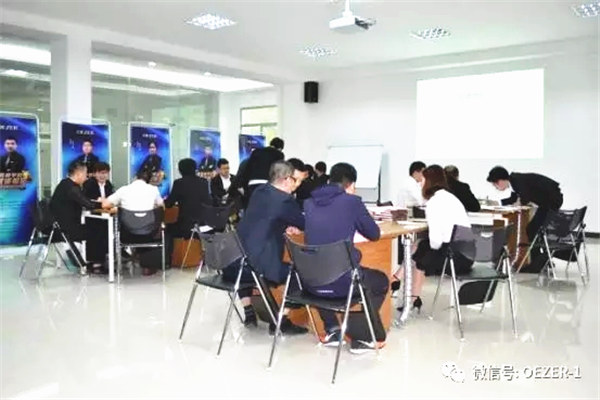 打造系统门窗专家培训,今天开学啦! 打造系统门窗专家培训,今天开学啦!