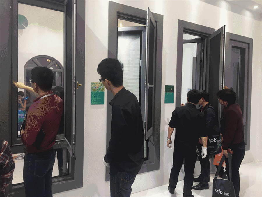 先越系统门窗2017广州门博会闪耀绽放,惊艳全场 先越系统门窗2017广州门博会闪耀绽放,惊艳全场