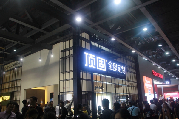 衣柜展观察:全屋定制是风口还是盲从? 衣柜展观察:全屋定制是风口还是盲从?