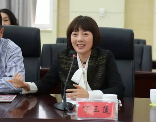 筑梦绿色·共享WE来:中国房地产业与门窗行业发展交流峰会暨无铬行动启动会隆重召开 筑梦绿色·共享WE来:中国房地产业与门窗行业发展交流峰会暨无铬行动启动会隆重召开