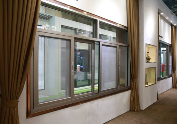 收藏：送你一本3月里的新品画册
