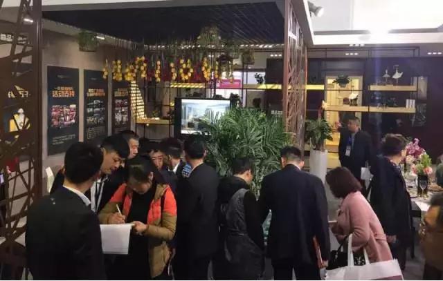 尚品本色木门南下出征中国西部门窗博览会！