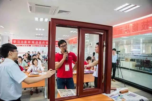 “轩尼斯终端导购成长训练营”耀世启航 “轩尼斯终端导购成长训练营”耀世启航