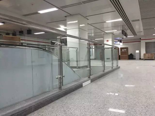 坚朗护栏作品-福州地铁一号线（下） 