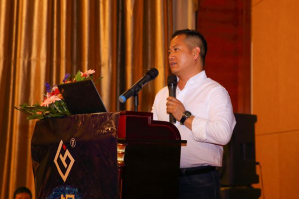 2017年“新钢泓·扬天下”不锈钢橱柜新品发布暨招商峰会圆满召开 2017年“新钢泓·扬天下”不锈钢橱柜新品发布暨招商峰会圆满召开
