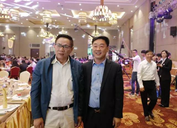 精彩现场:第五届中国(临朐)家居门窗博览会“同心·同梦·同行”主题晚会 精彩现场:第五届中国(临朐)家居门窗博览会“同心·同梦·同行”主题晚会