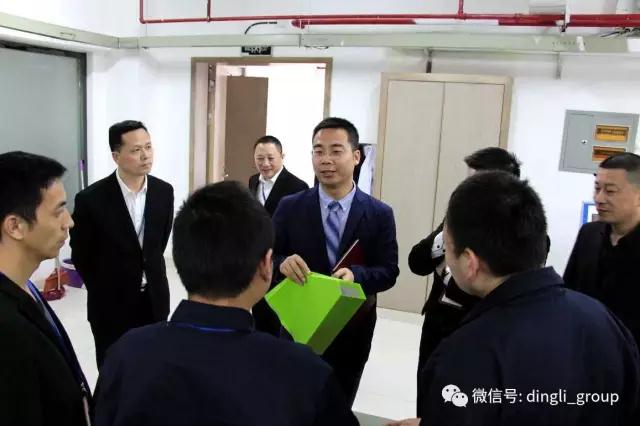 顶立新材料“联姻”华东理工， 合作共建“联合研究中心”签约授牌圆满举行
