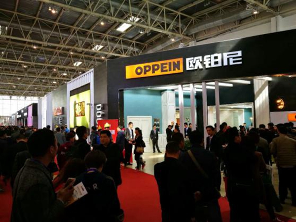 狂舞西部 相约成都:中国木门30强西部行 狂舞西部 相约成都:中国木门30强西部行
