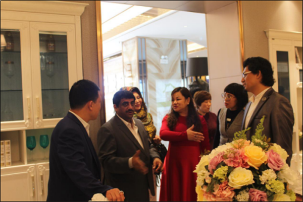 迎接阿拉伯驻华使团到访，亚丹家居展现民族优秀品牌