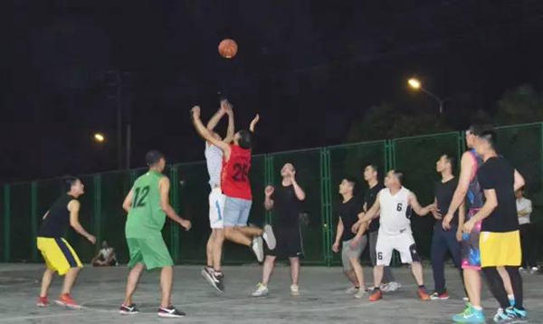 OEZER:“开心工作,快乐生活”春季运动会火力全开 OEZER:“开心工作,快乐生活”春季运动会火力全开