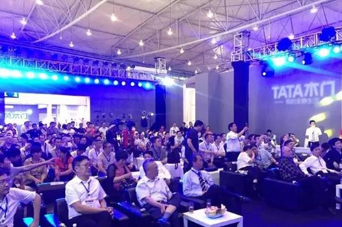 问题太犀利，擂台太热闹——金迪木门总裁“过招”TATA木门创始人！