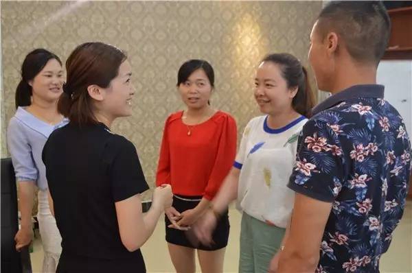 伊盾门窗厂家第五期金牌店长特训圆满结束! 伊盾门窗厂家第五期金牌店长特训圆满结束!
