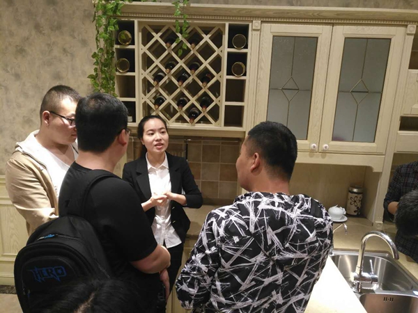 丽博橱柜|全屋定制2017年002期新加盟店店员培训班圆满落幕 丽博橱柜|全屋定制2017年002期新加盟店店员培训班圆满落幕