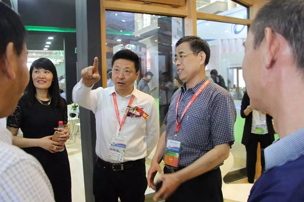 第12届中国·潍坊门窗幕墙博览会圆满闭幕!米兰之窗让人眼前一亮! 第12届中国·潍坊门窗幕墙博览会圆满闭幕!米兰之窗让人眼前一亮!