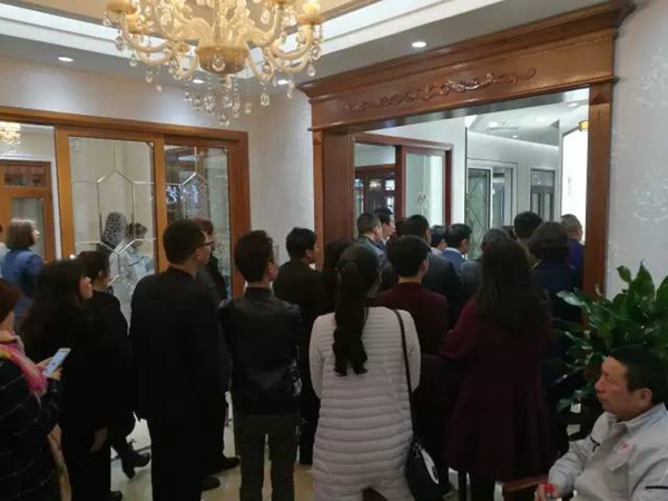礼惠全城，介仁艺术门窗重庆永川专卖店隆重开业
