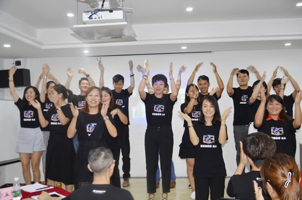 荣高智能门窗:第三届超级店长特训火爆进行中 荣高智能门窗:第三届超级店长特训火爆进行中