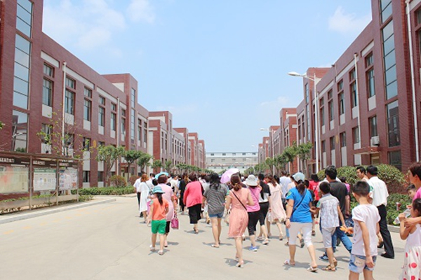 3小时成交1613单  背后放大招的鑫迪木门到底有多牛？