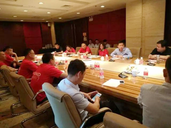 鑫迪木门市场运营决策委员会（鑫笃会）第一届二次会议圆满落幕