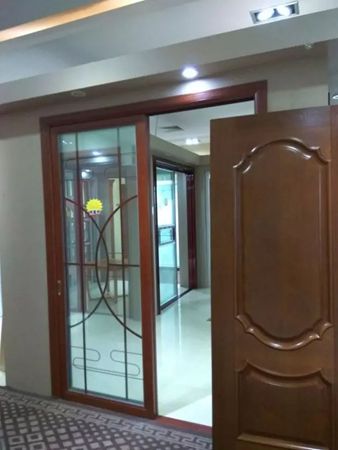 衡阳市江西商会走访考察衡阳皇家金牌门窗专卖店