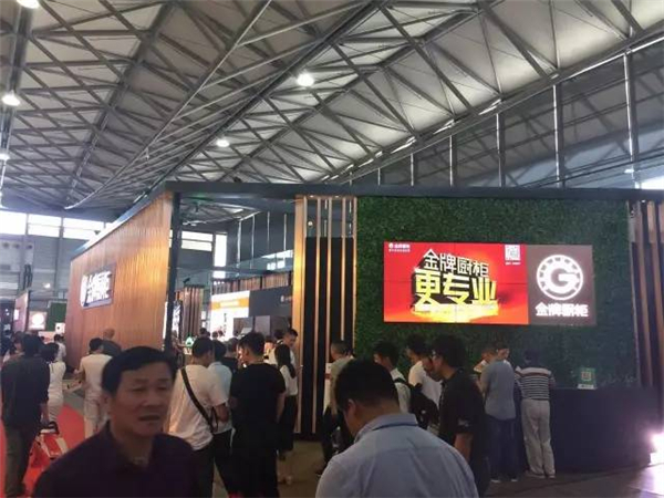 金牌厨柜2017上海厨卫展招商载誉而归! 金牌厨柜2017上海厨卫展招商载誉而归!