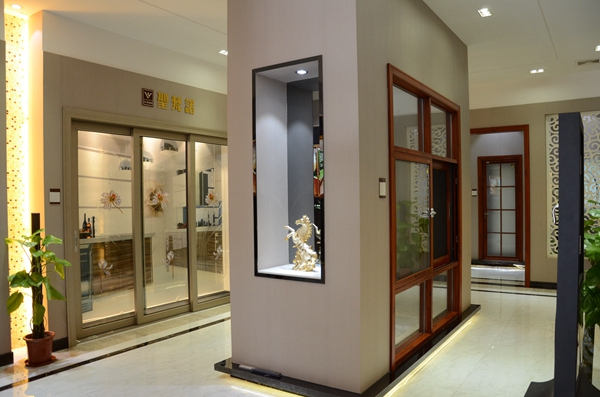 圣梵诺门窗董事总经理邝艳华：坚定品牌战略，深耕门窗市场