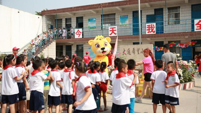诺动计划：石家庄欧神诺为孩子送关爱，走进大通希望小学