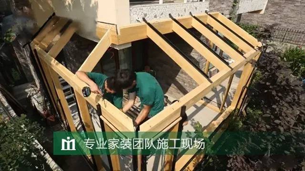 米兰之窗：李老师的阳光生活