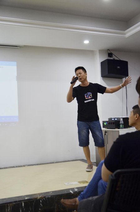 荣高智能门窗:第三届超级店长特训火爆进行中 荣高智能门窗:第三届超级店长特训火爆进行中