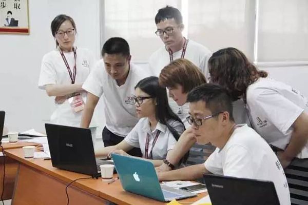 轩尼斯门窗第二期设计培训圆满结束 轩尼斯门窗第二期设计培训圆满结束
