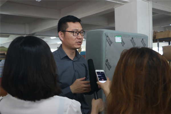 保障消费者权益刻不容缓,皇朝家私誓将打假维权进行到底 保障消费者权益刻不容缓,皇朝家私誓将打假维权进行到底